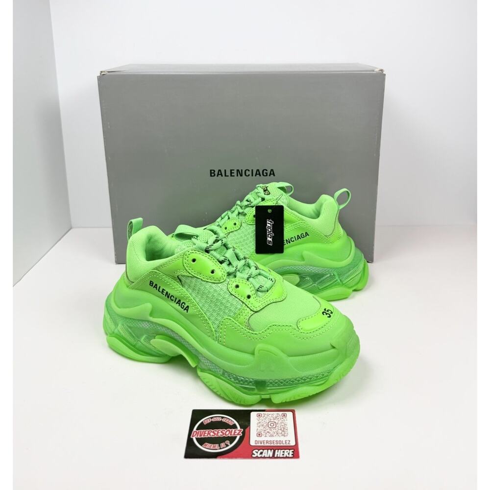 Size 35EU/5W - Balenciaga Triple S Fluo Green Sneakers💚 NEW/RETAIL $1K!